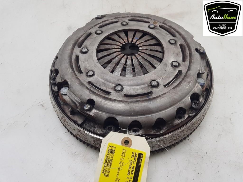 VLIEGWIEL DUBBELE MASSA Opel Crossland (X) (01-2017/05-2018), Auto-onderdelen, Gebruikt, Valeo, Opel, 100, rue de Courcelles
75017  Paris, FR