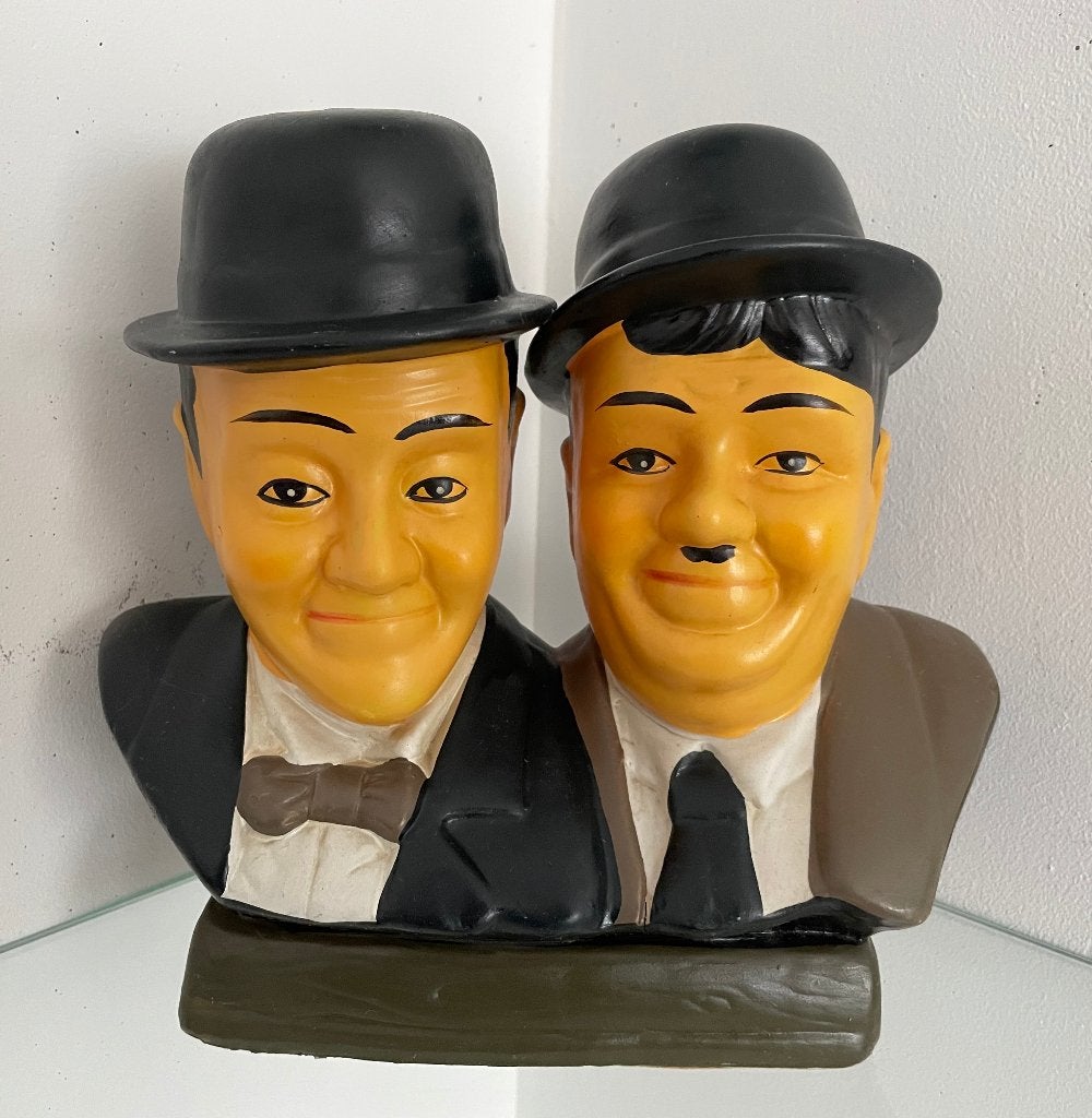 Buste van Laurel en Hardy, Ophalen of Verzenden, Zo goed als nieuw, Mens