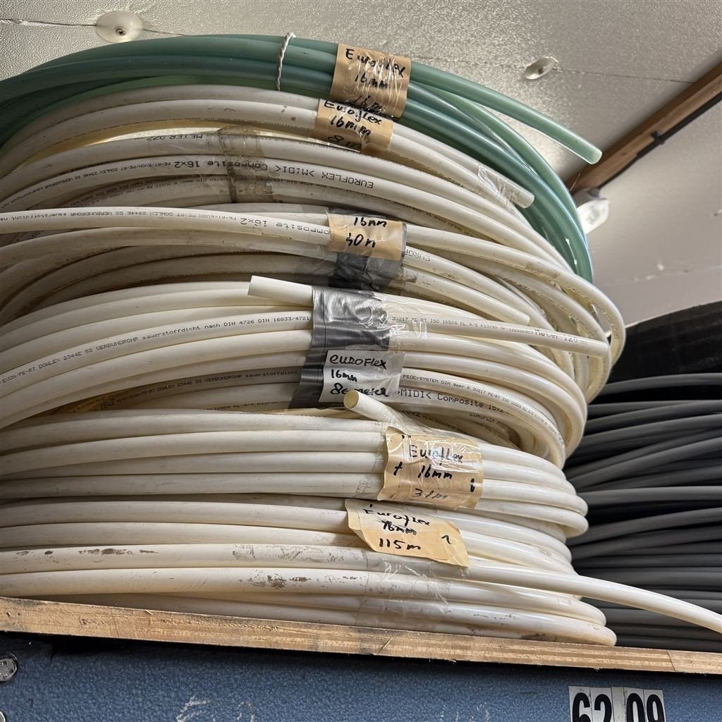 079. Partij Gabotherm , Albrand , Euroflex , Henco , Uponor, Enlèvement, Neuf, Bleu
