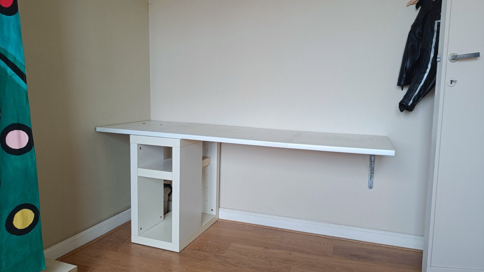 Zelf gemaakt Buro met Ikea stuff, Autres styles, 170 cm, Enlèvement, IKEA