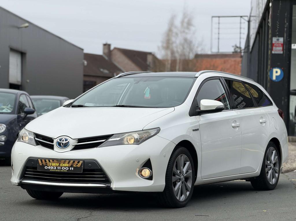 Toyota Auris SWHEV1.8i hybrid*NAVI*CAMERA*PANO*GARANTIE, Auto's, Euro 5, Gebruikt, Zwart, 4 cilinders