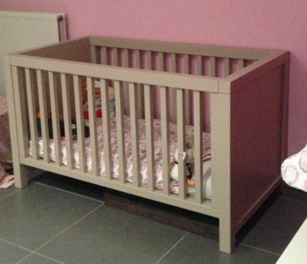 Omvormbaar kinderbed Quax, Ophalen, Zo goed als nieuw, Jongetje of Meisje