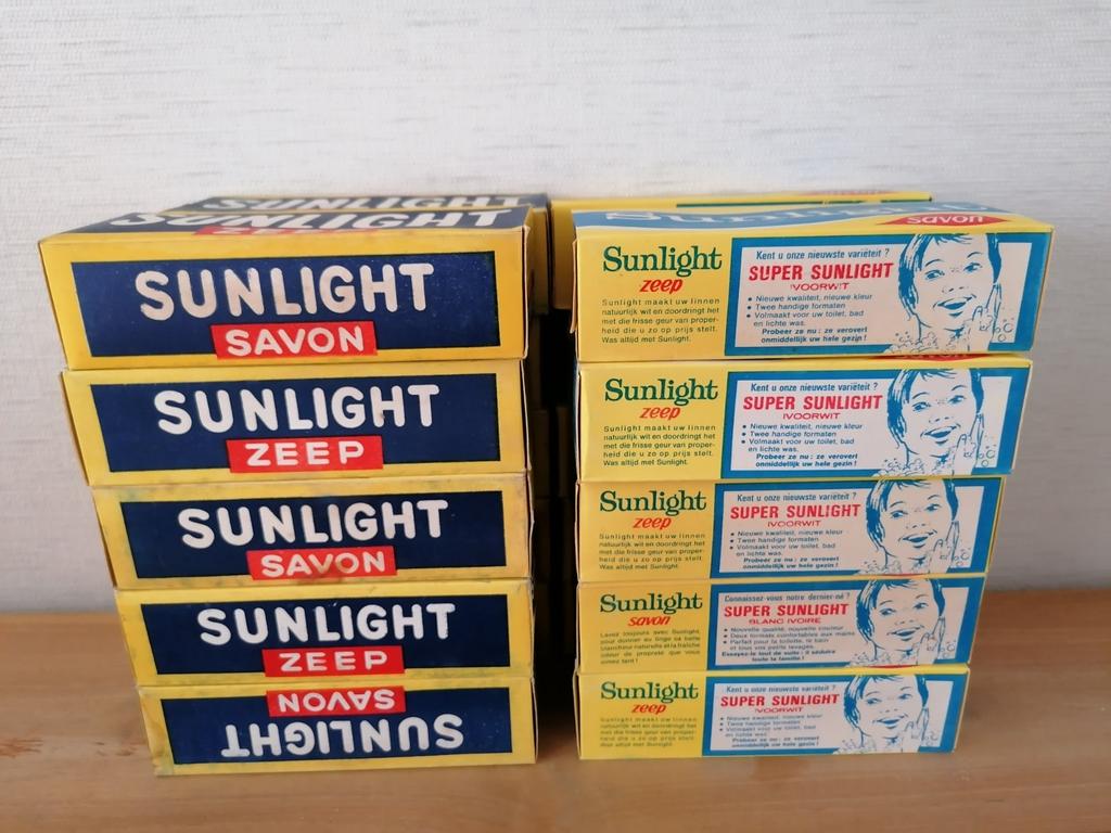 Oude doosjes sunlight zeep. Niet gebruikt. Rookvrij., Antiek en Kunst, Ophalen