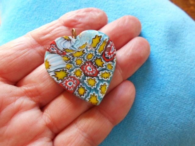 mille fiori, pendentif, bracelets neufs et trois perles, Enlèvement ou Envoi, Comme neuf, Autres couleurs, Autres matériaux