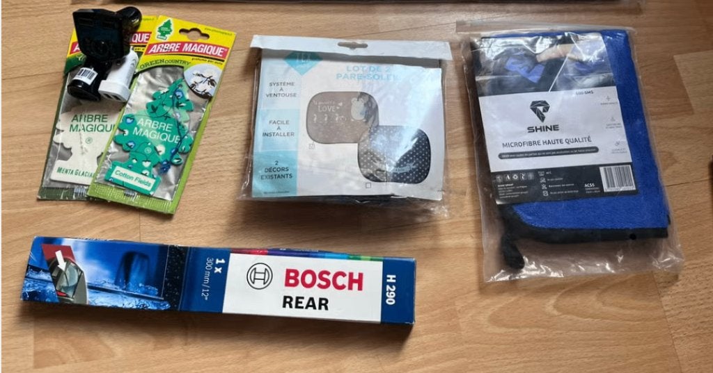 Lot accessoires auto neufs (Bosch, Arbre Magique, microfibre, Enlèvement ou Envoi, Neuf