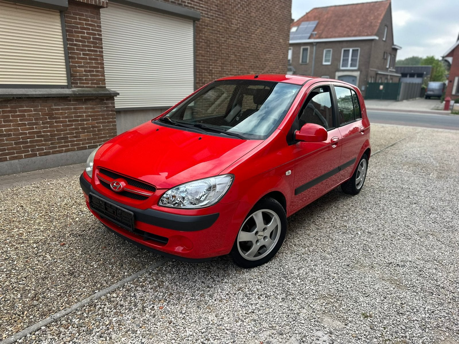 Hyundai Getz, Rouge, 4 portes, Entretenue par le concessionnaire, Noir