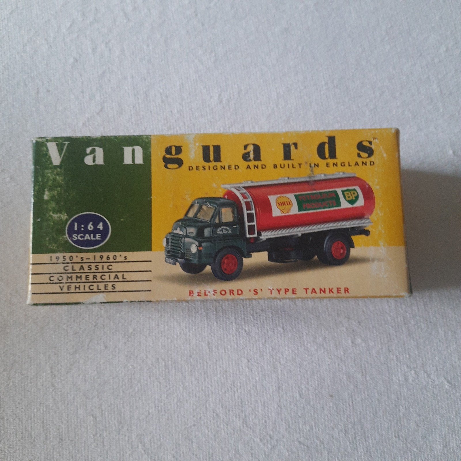 VANGUARDS UK 1:64* BEDFORD S-TYPE TANKER BP/SHELL*NEW*MINT*, Hobby en Vrije tijd, Modelauto's | 1:50, Ophalen, Nieuw, Bus of Vrachtwagen