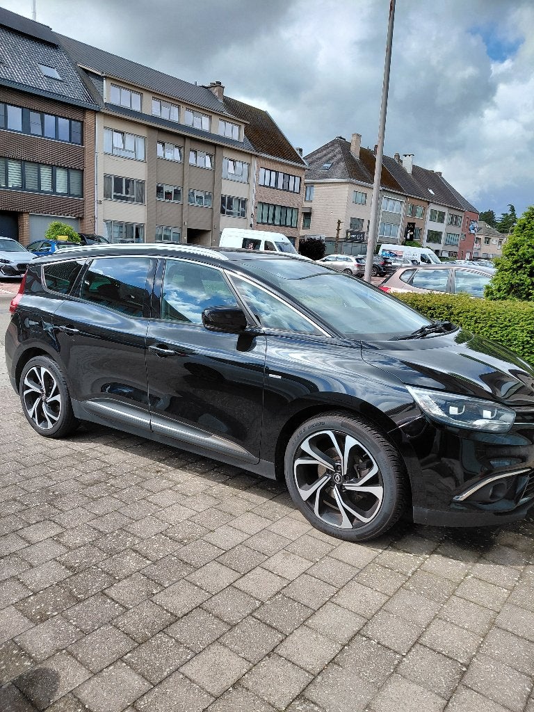 Renault Grand Scenic 7 places, Autos, Achat, Euro 6, 7 places, Boîte manuelle