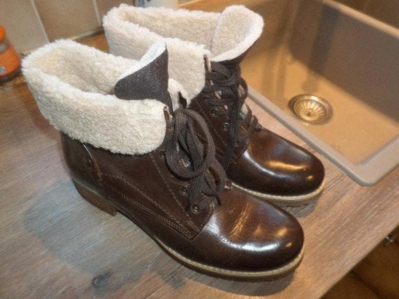 Damesschoenen type lage of enkellaarzen, Ophalen, Bruin, Lage of Enkellaarzen, Nieuw