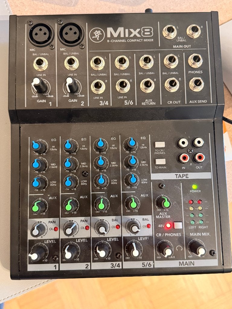 Mackie Mix8 8-Channel Compact Mixer, Muziek en Instrumenten, Mengpanelen, Ophalen of Verzenden, Zo goed als nieuw