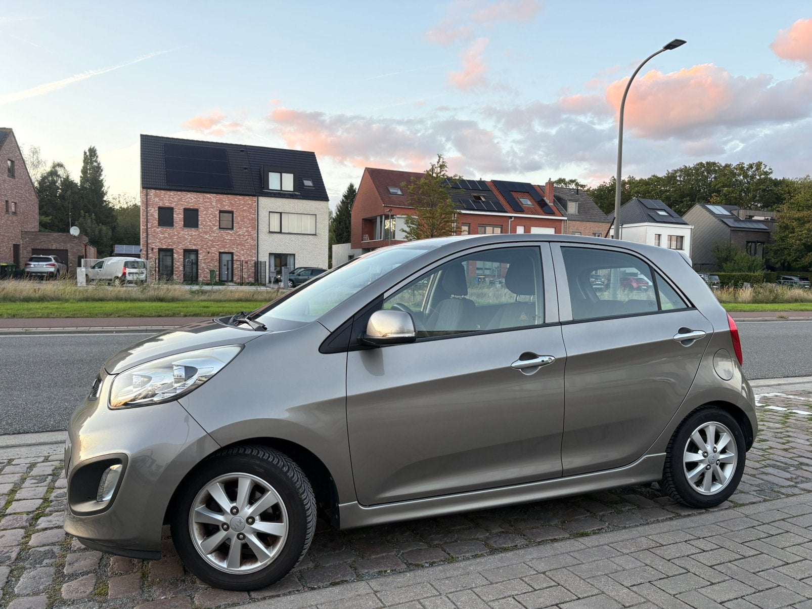Kia Picanto | 12 M Garantie | 70 Dkm|Automaat| Benzine|2013|, Auto's, Stof, 4 cilinders, Bruin, Picanto