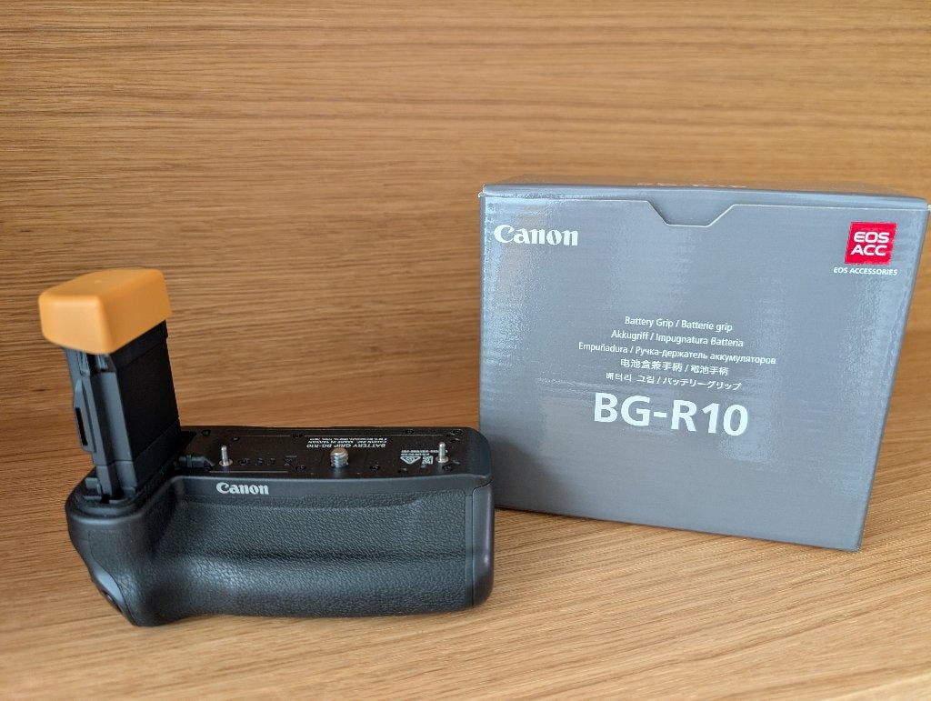 Grip Batteries Canon BG R 10 pour canon R5 R5c R6 et R6II, Ophalen of Verzenden, Gebruikt, Grip, Canon