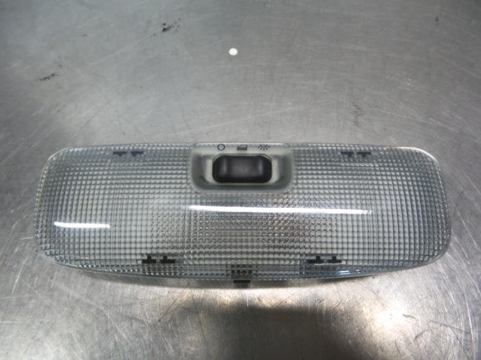 Eclairage intérieur avant d'un Ford Focus (Focus 04-), -, 3 mois de garantie, -, -