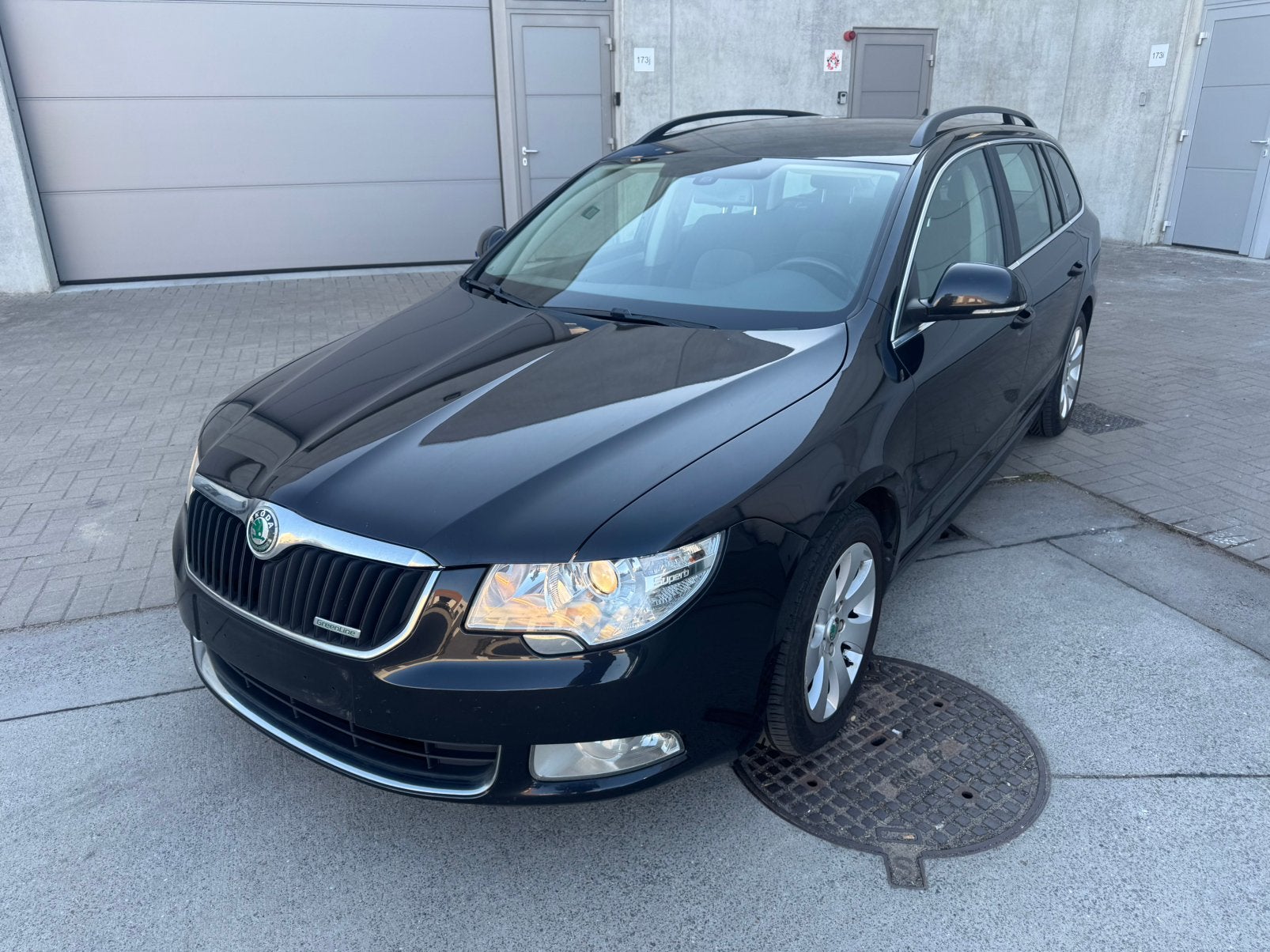 Skoda Superb, Autos, Skoda, Euro 5, Achat, 5 portes, Particulier