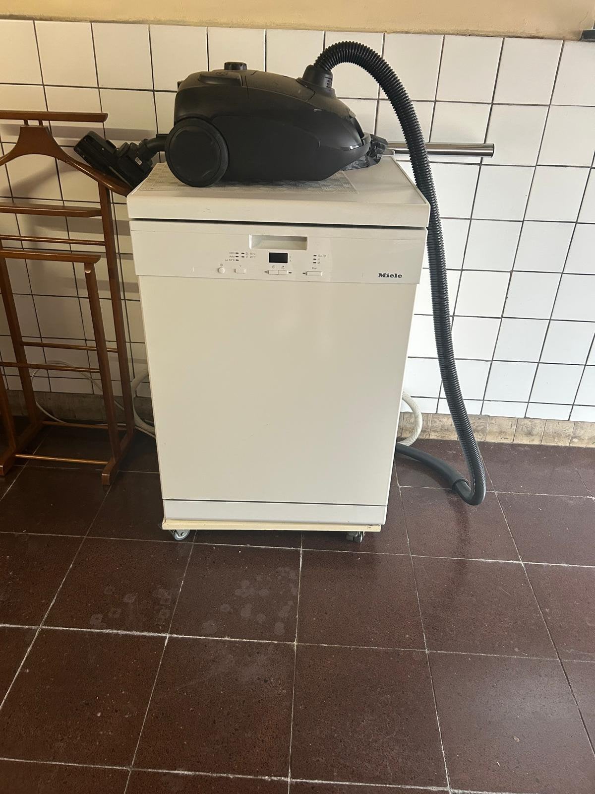 Miele vaatwasmachine, Elektronische apparatuur, Vaatwasmachines, Ophalen, Gebruikt, Vrijstaand