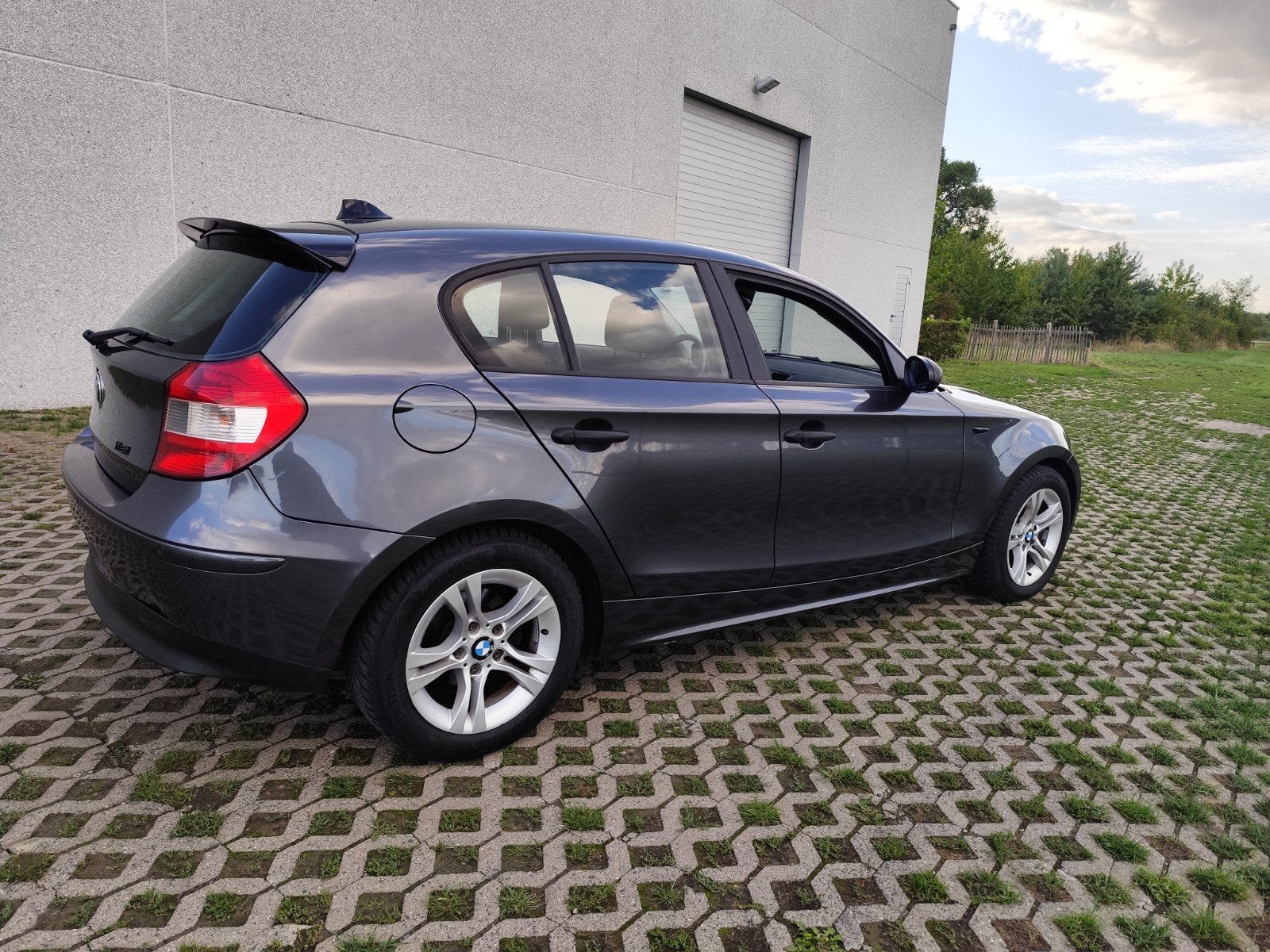belle BMW 116i 160dkm déjà inspectée, climatisation, chauffa, Autos, Vitres électriques, Achat, Entreprise, Essence