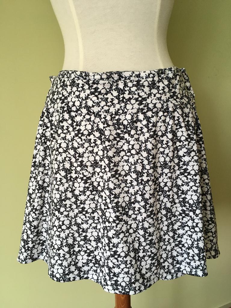 Adidas tennisrokje zwart/wit, maat XL, Sport en Fitness, Tennis, Ophalen of Verzenden, Nieuw, Kleding, Adidas