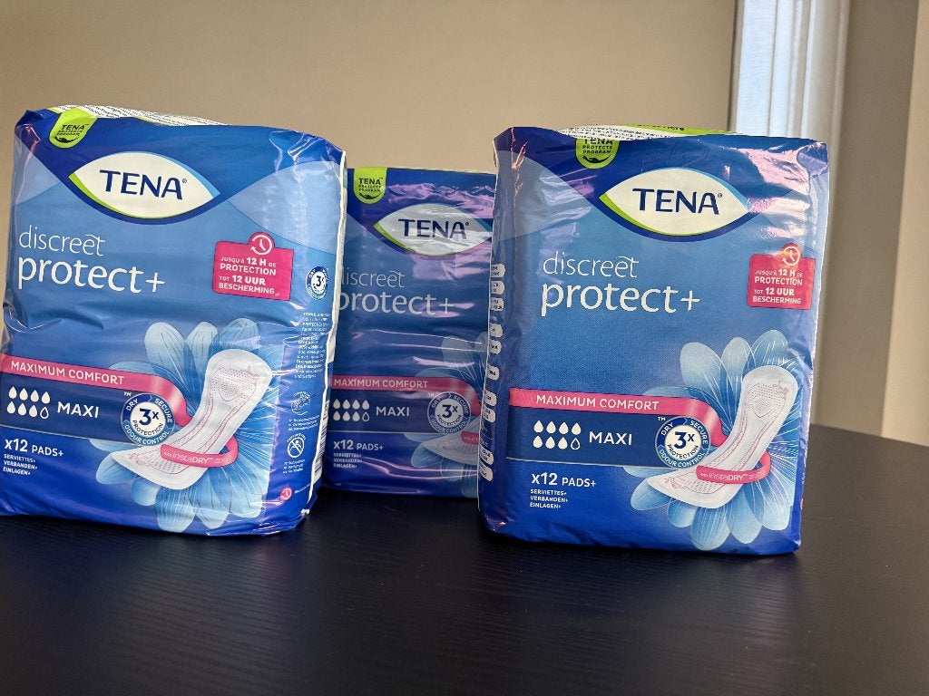 TENA DISCREET protect + Maxi  9 x 12st = 45 euro, Diversen, Ophalen, Nieuw