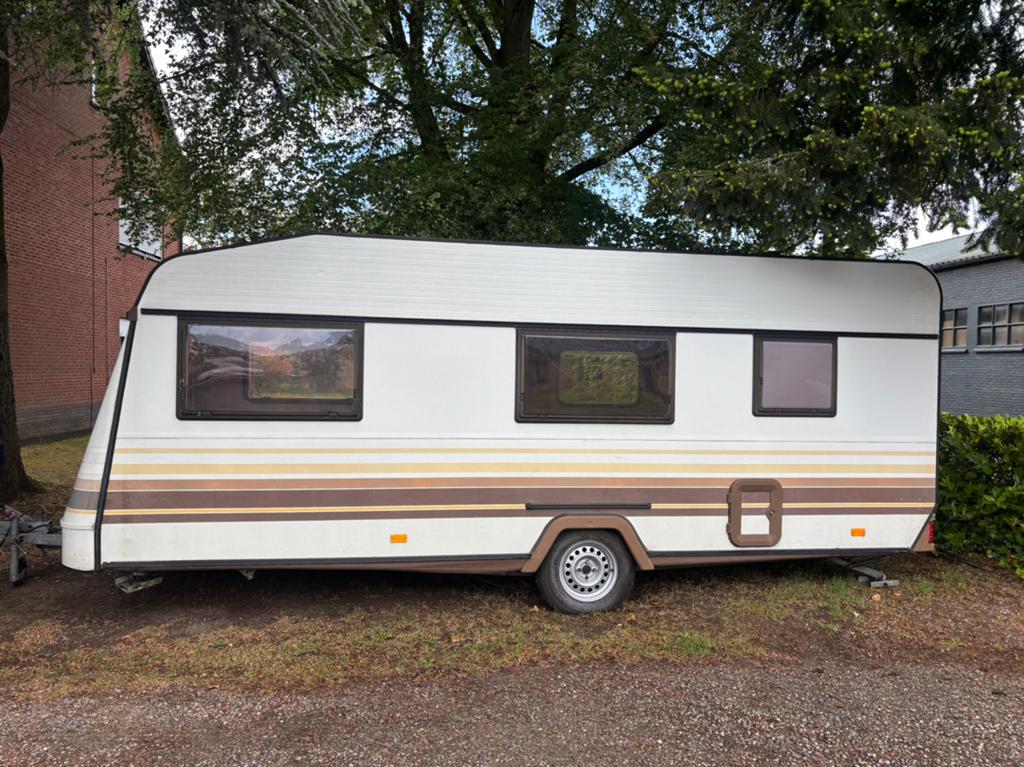 Knaus azur ZONDER DOCUMENTEN!, Caravans en Kamperen, Caravans, Particulier, Knaus