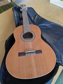 Alamansa 401 klassieke gitaar (formaat 'cadet' (3/4) + tas, Enlèvement, Comme neuf, Guitare classique ou espagnole