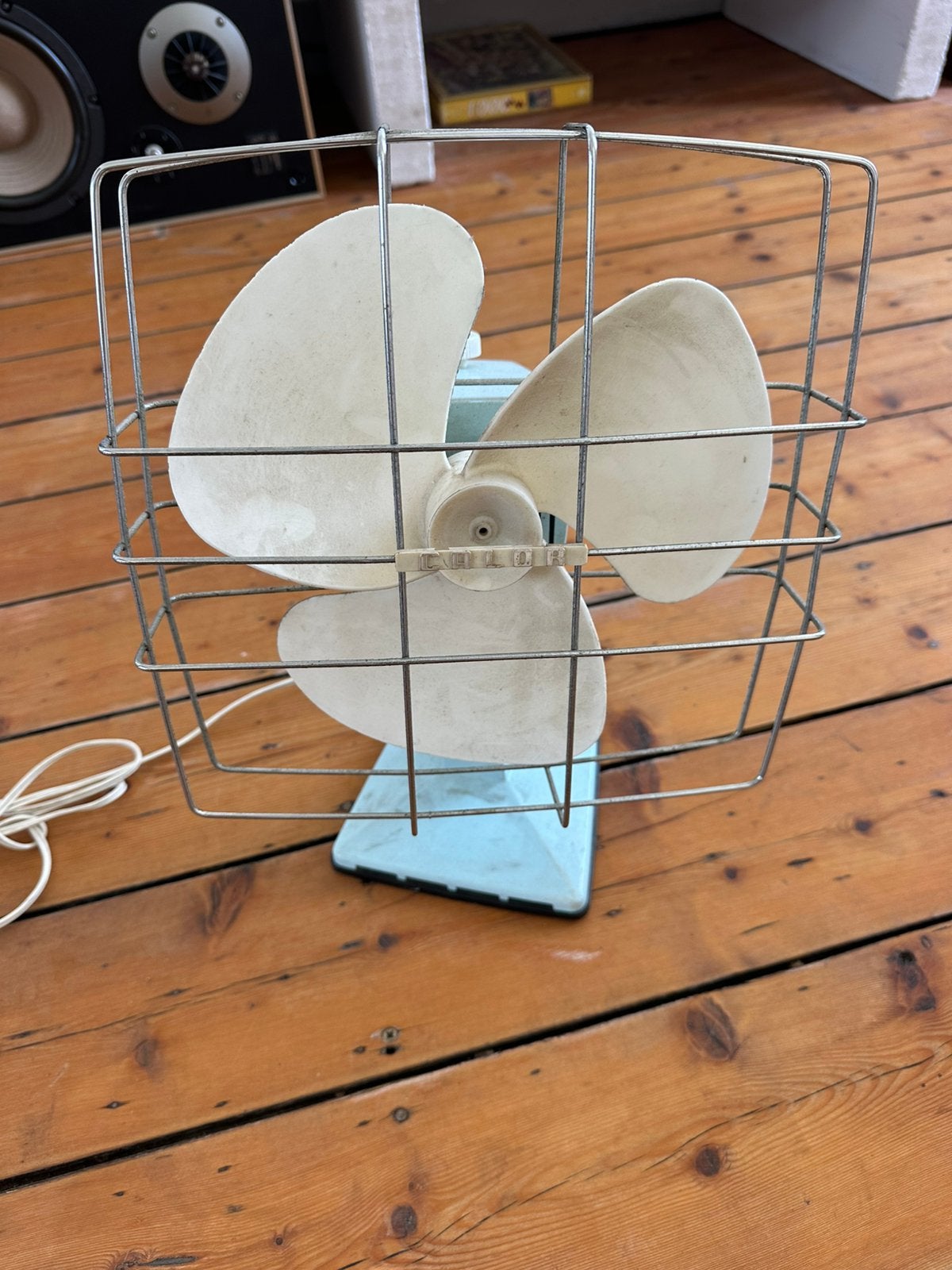 Lichtblauwe retro ventilator van Calor, Elektronische apparatuur, Ophalen, Gebruikt