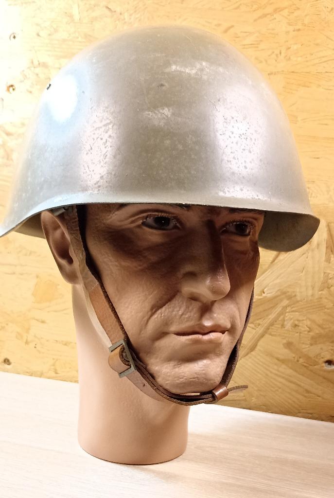 Casque militaire Ssh 39/Vz 53, Envoi, Armée de terre, Casque ou Béret