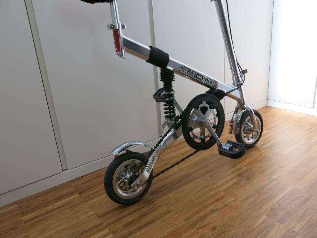 Vélo pliable Minibike Twisterbike + porte-bébé NASA, Enlèvement ou Envoi, Neuf