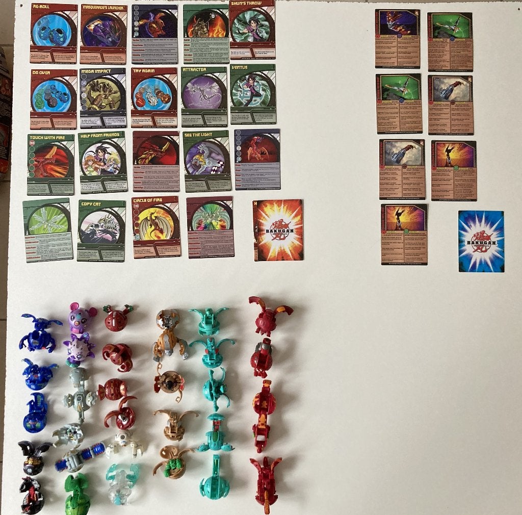 Bakugan lot de 30 pièces + 29 cartes, Collections, Enlèvement, Utilisé