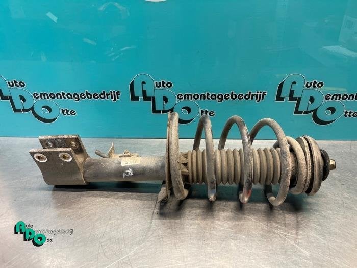 Schokdemperpoot rechts-voor van een Peugeot 307 (307 01-), Auto-onderdelen, Gebruikt, -, -, Ophalen of Verzenden