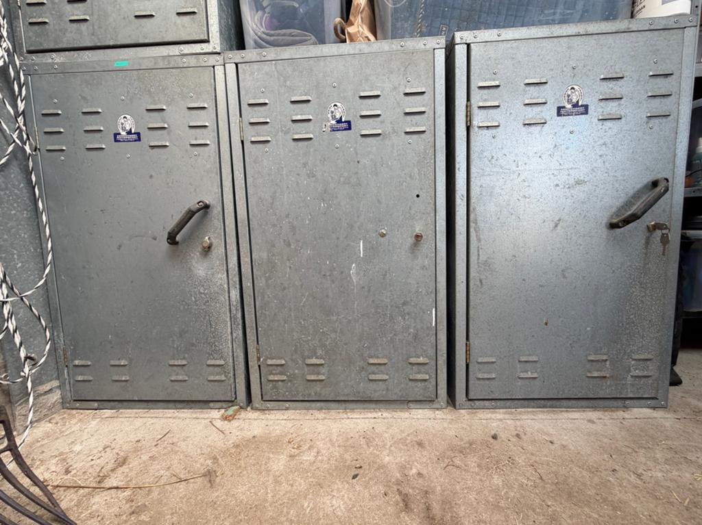 3 zadelkasten te koop, Dieren en Toebehoren, Paarden en Pony's | Overige Paardenspullen, Ophalen, Gebruikt