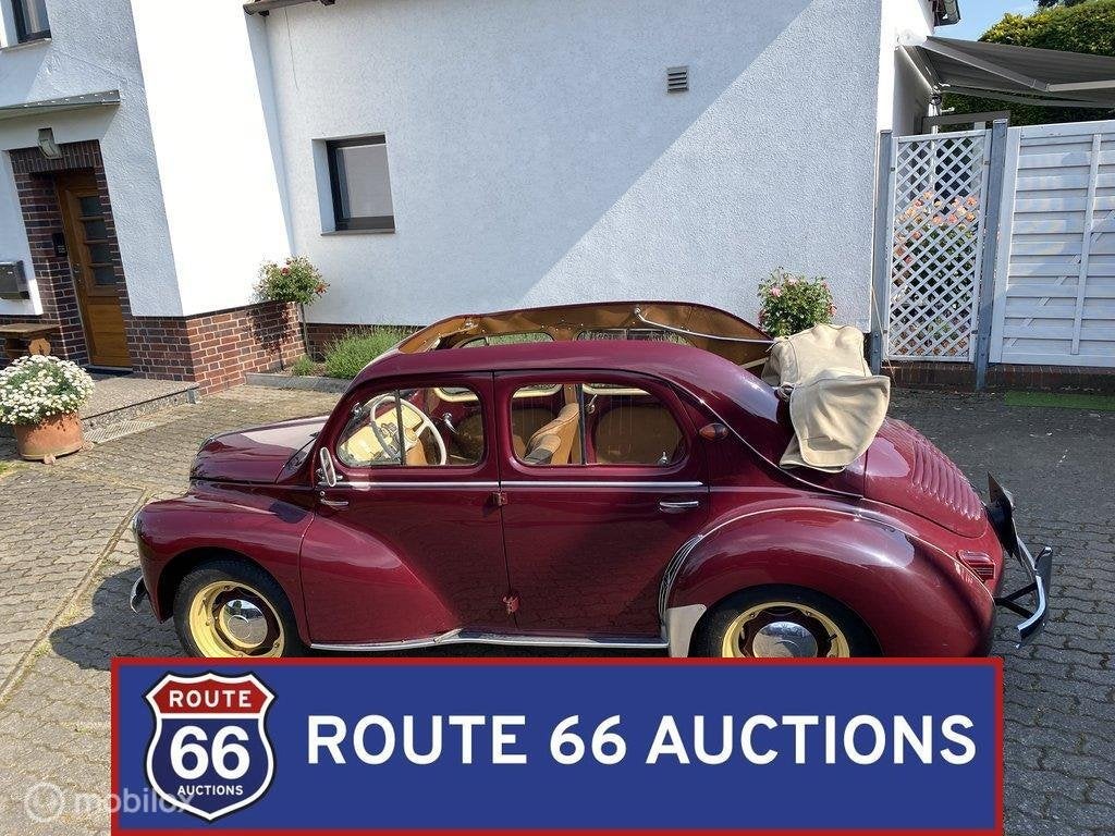 Renault 4 CV Cabriolet | 1951 | Route 66 Auctions, Auto's, Renault, Zwart, Bedrijf, Handgeschakeld