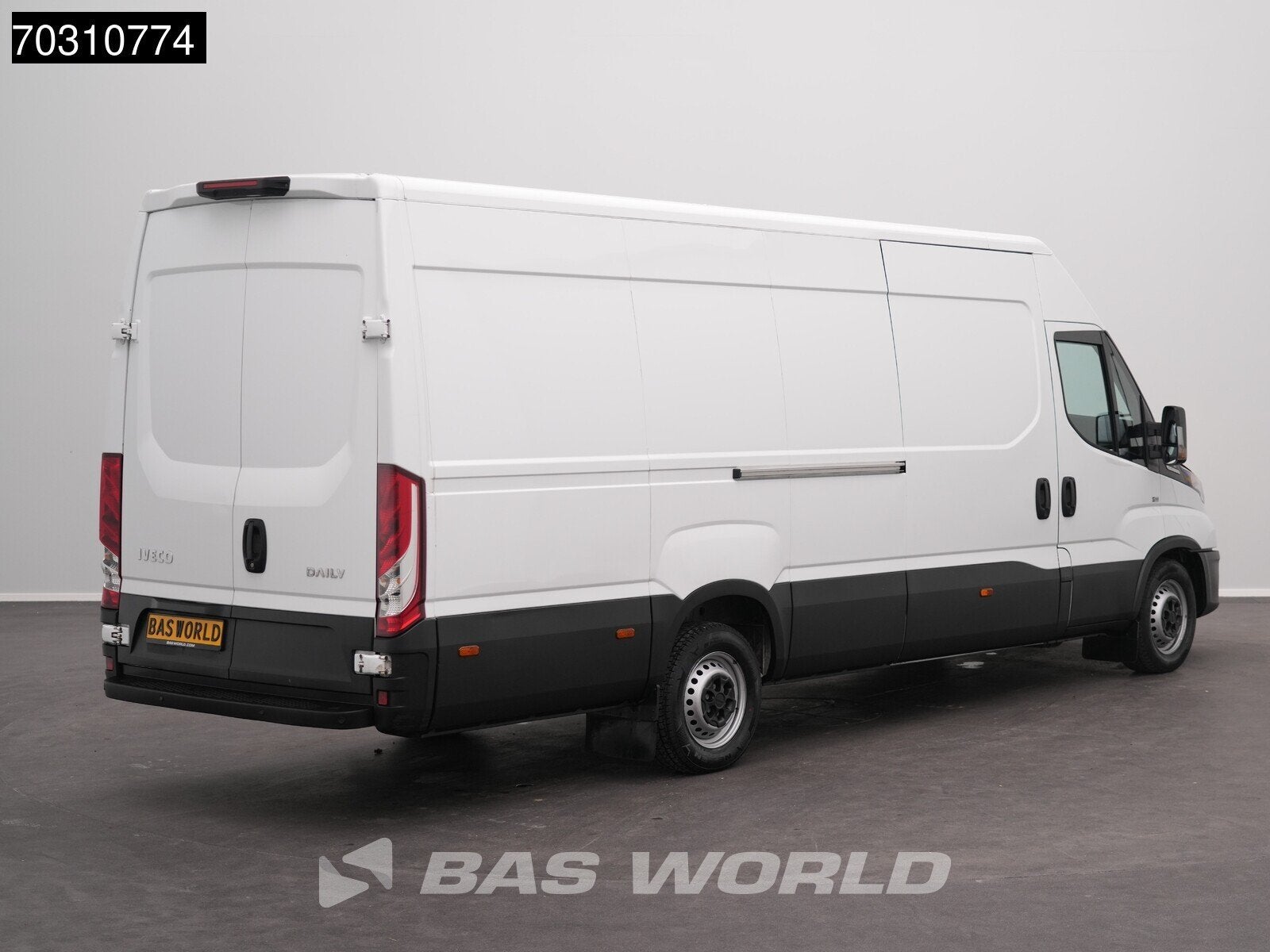 Iveco Daily 35S16 Automaat 160PK L3H2 3,5t Trekgewicht Airco, Automaat, Stof, Gebruikt, Euro 6