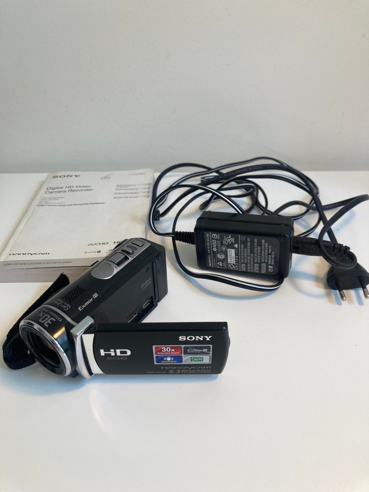 Caméra numérique Sony Handycam DCR-CX50E Dolby HD, TV, Hi-fi & Vidéo, Caméscopes numériques, Carte mémoire, Full HD, Enlèvement ou Envoi