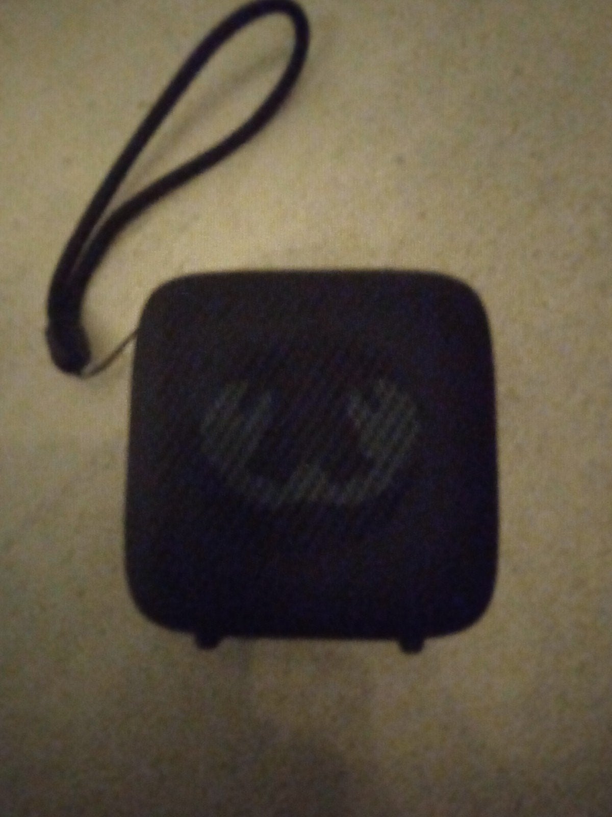 Rebel bluetooth box, Telecommunicatie, Mobiele telefoons | Oordopjes, Ophalen, Zwart, Bluetooth, Zo goed als nieuw