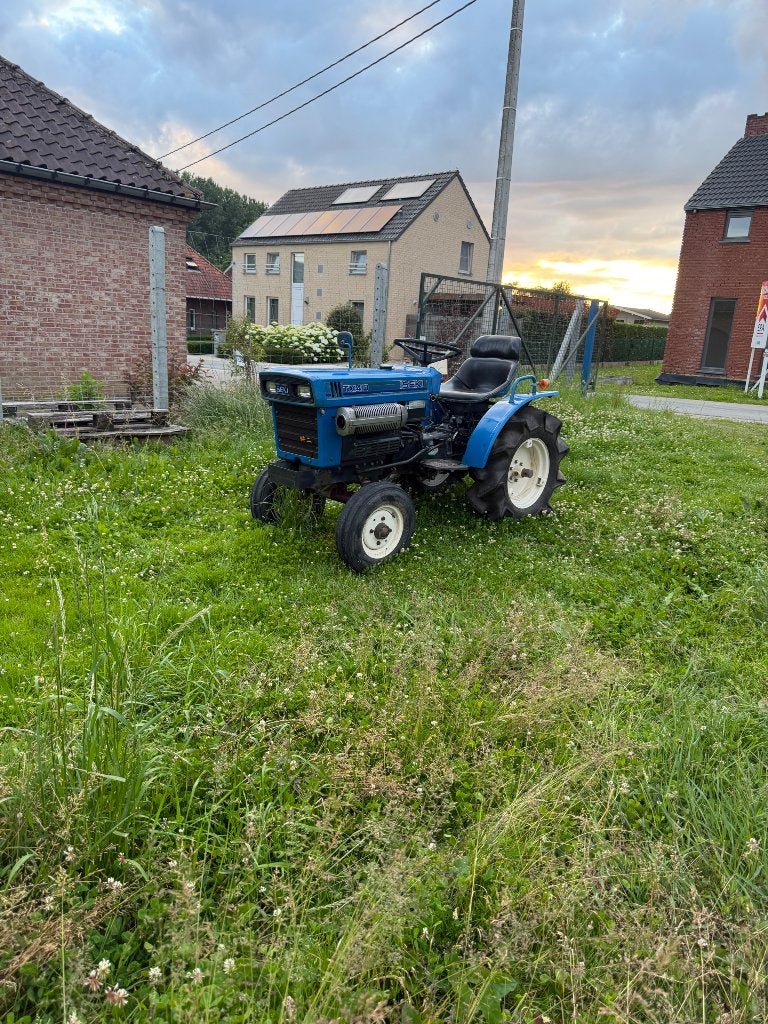 *prachtige handige iseki tx1410 17pk 3cil korte draaicirkel*, Motos, 3 cylindres