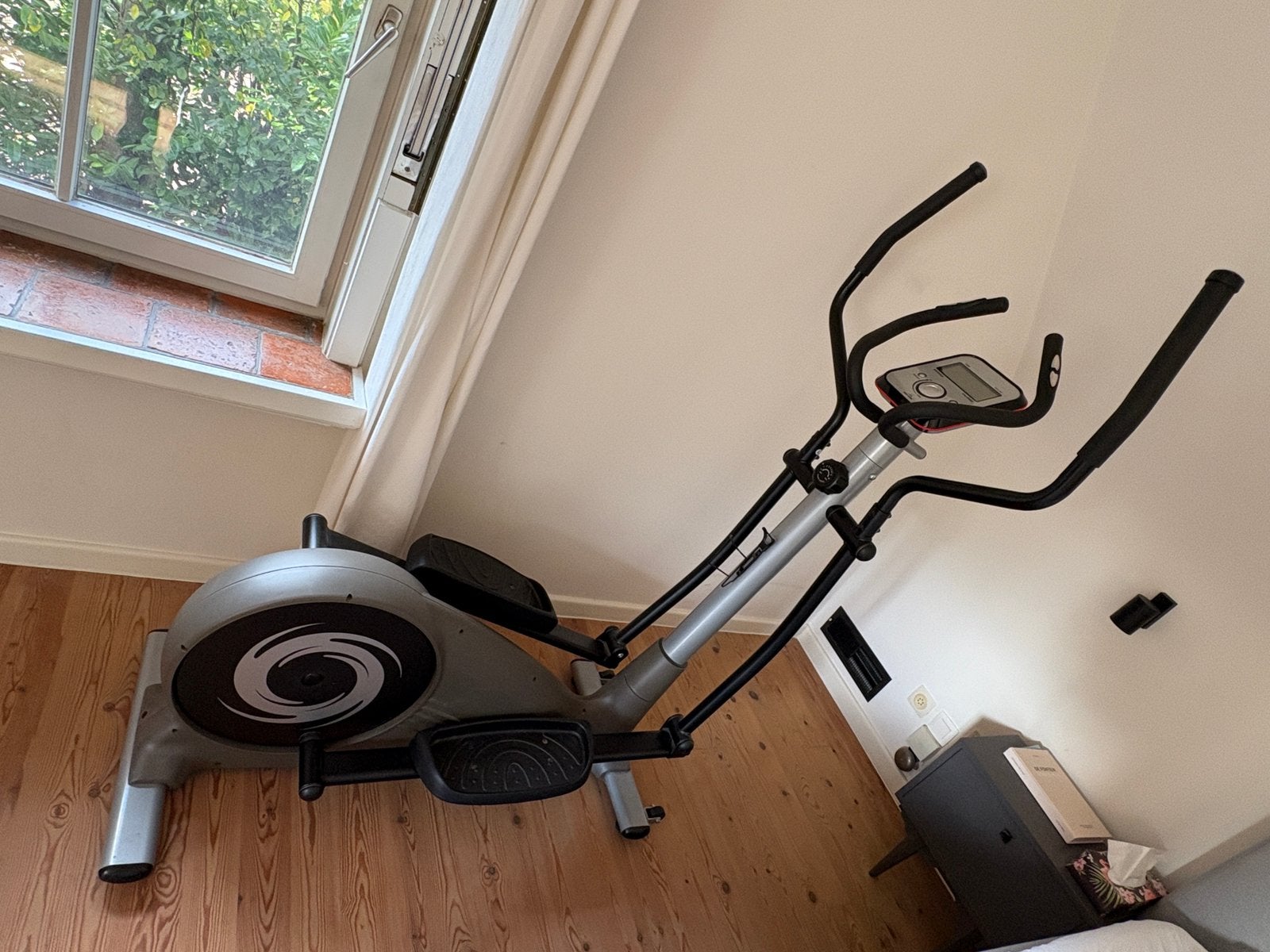 Goede,  stabiele crosstrainer., Ophalen, Crosstrainer