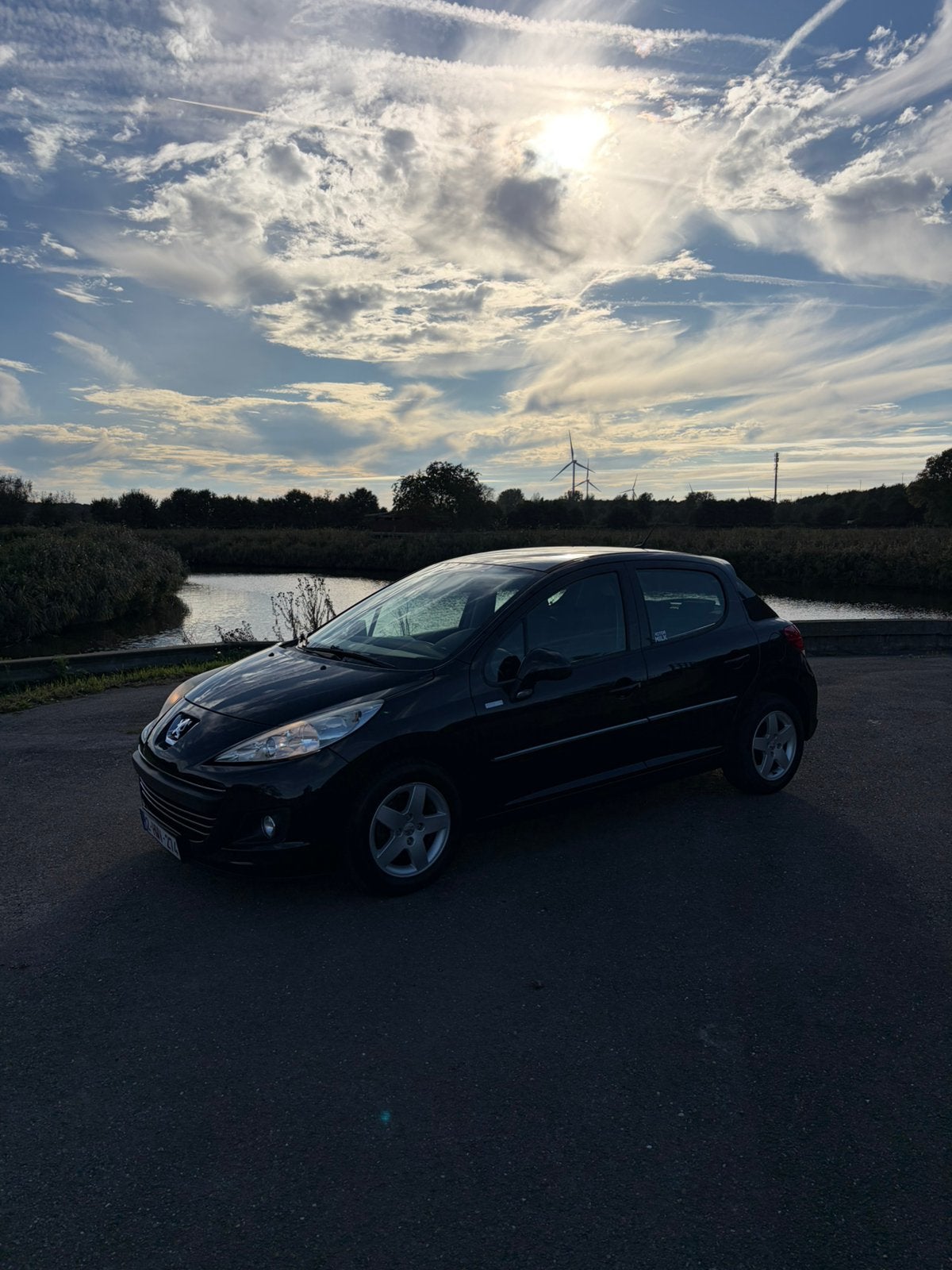 Net onderhouden Peugeot 207 1.4 Benzine – Slechts 80.250 km!, Auto's, Voorwielaandrijving, Euro 5, Stof, Zwart