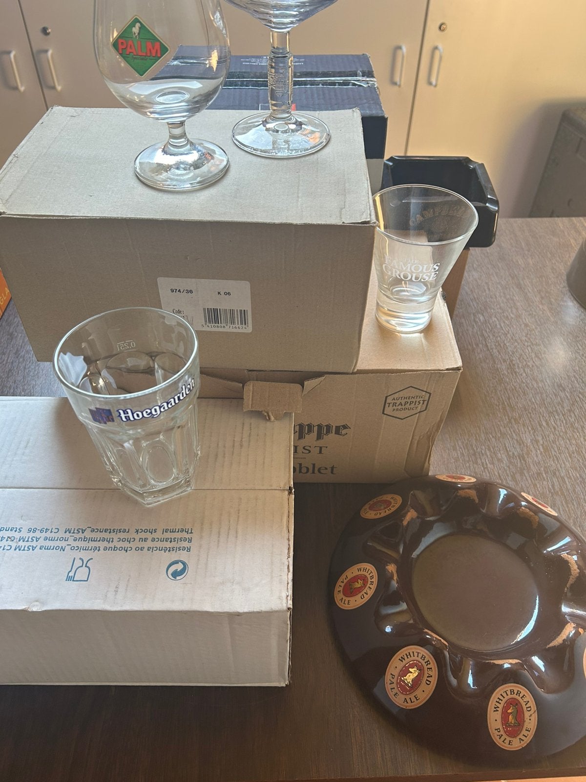 Glazen en assepotten, Verzamelen, Ophalen, Zo goed als nieuw, Bierglas