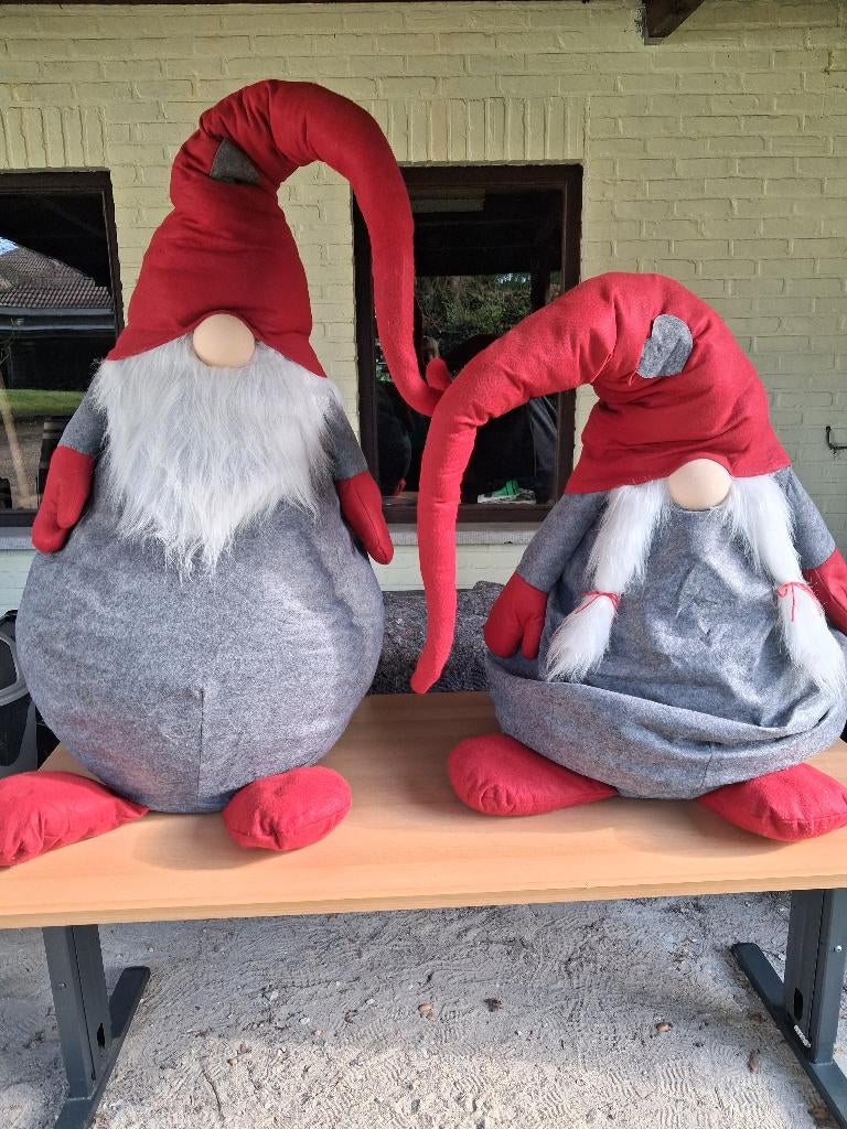 Kerstman en kerstvrouw echtpaartje, Diversen, Kerst, Ophalen, Zo goed als nieuw