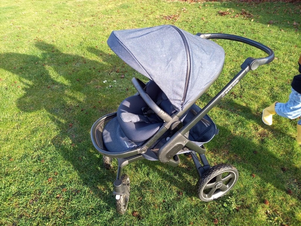Kinderkoets Maxi Cosi jeansblauw, Kinderen en Baby's, Ophalen, Zo goed als nieuw, Combiwagen, Maxi-Cosi