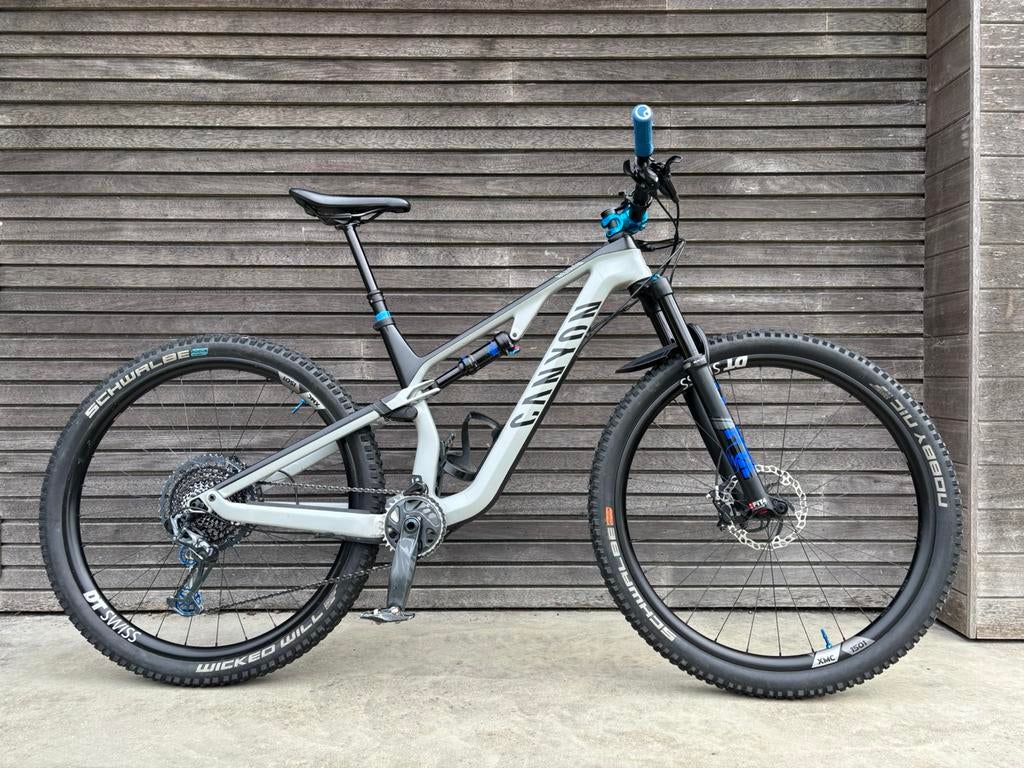 Canyon Neuron CF 9 SL – Full Carbon | High-End Afgewerkt, Fietsen en Brommers, Gebruikt, 45 tot 49 cm, Schijfrem, Ophalen