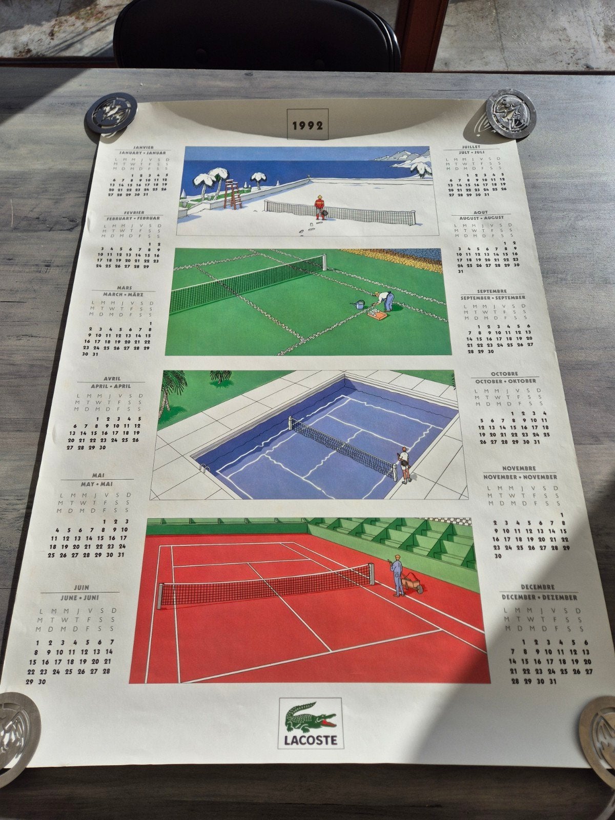 Kalenderposter van Lacoste uit 1992, Ophalen of Verzenden