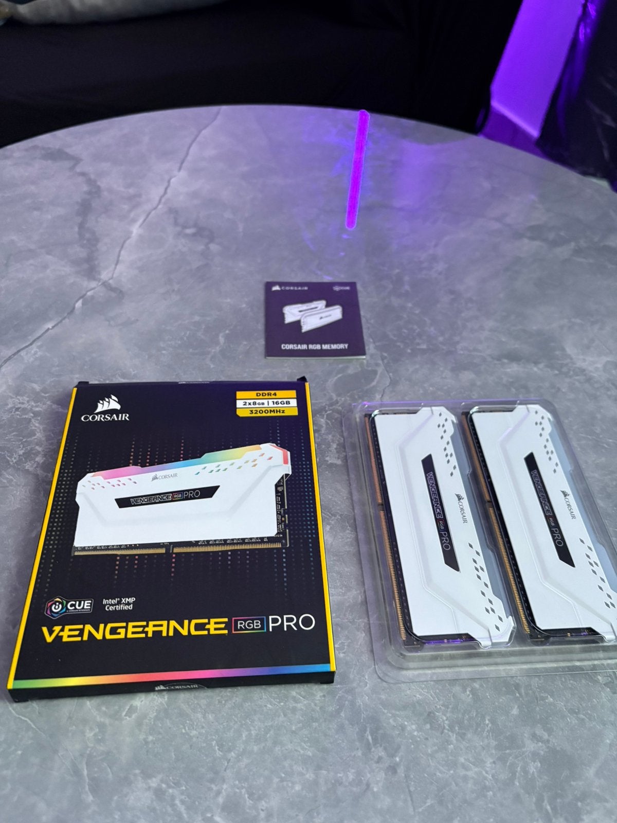 Corsair venheance ddr4 2x 8gb 3200MHz, Computers en Software, RAM geheugen, Ophalen, Zo goed als nieuw, DDR4