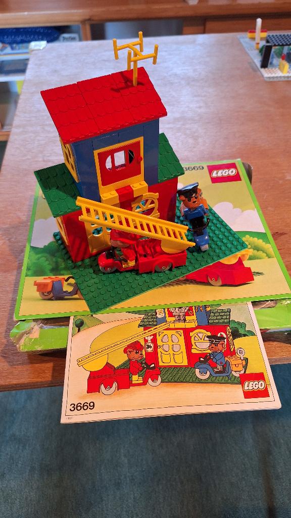Fabuland 3669 Brandweer en Politiestation, Kinderen en Baby's, Speelgoed | Duplo en Lego, Ophalen, Gebruikt, Lego, Compleet