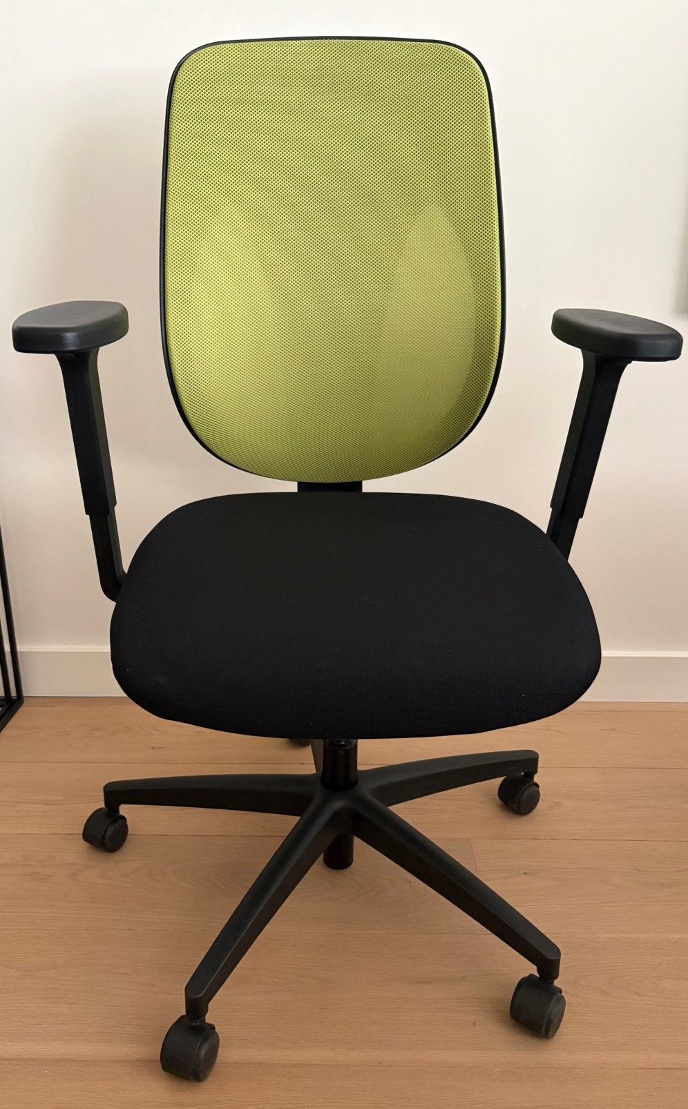 Fauteuil de bureau ergonomique Giroflex, Enlèvement, Comme neuf, Vert, Chaise de bureau