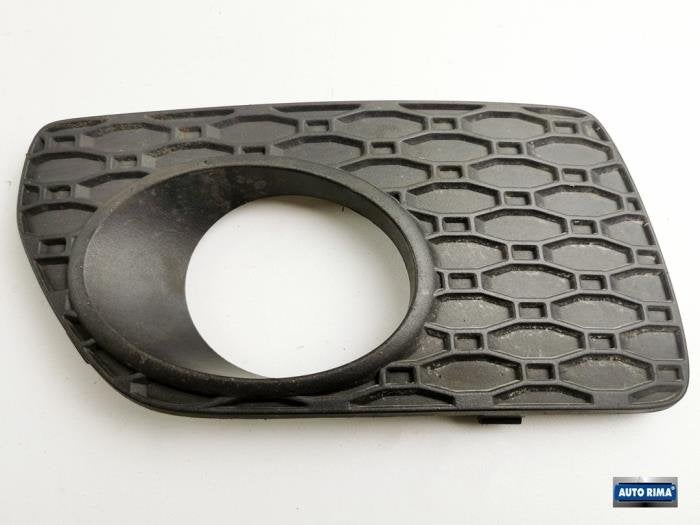 Plaque de protection feu antibrouillard gauche d'un Volvo XC, -, 3 mois de garantie, -, -