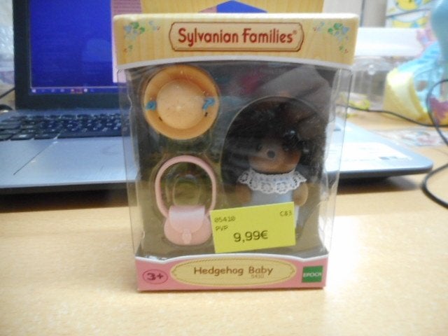 Sylvanian Families egel met schoudertas en hoed, Verzamelen, Ophalen of Verzenden, Nieuw