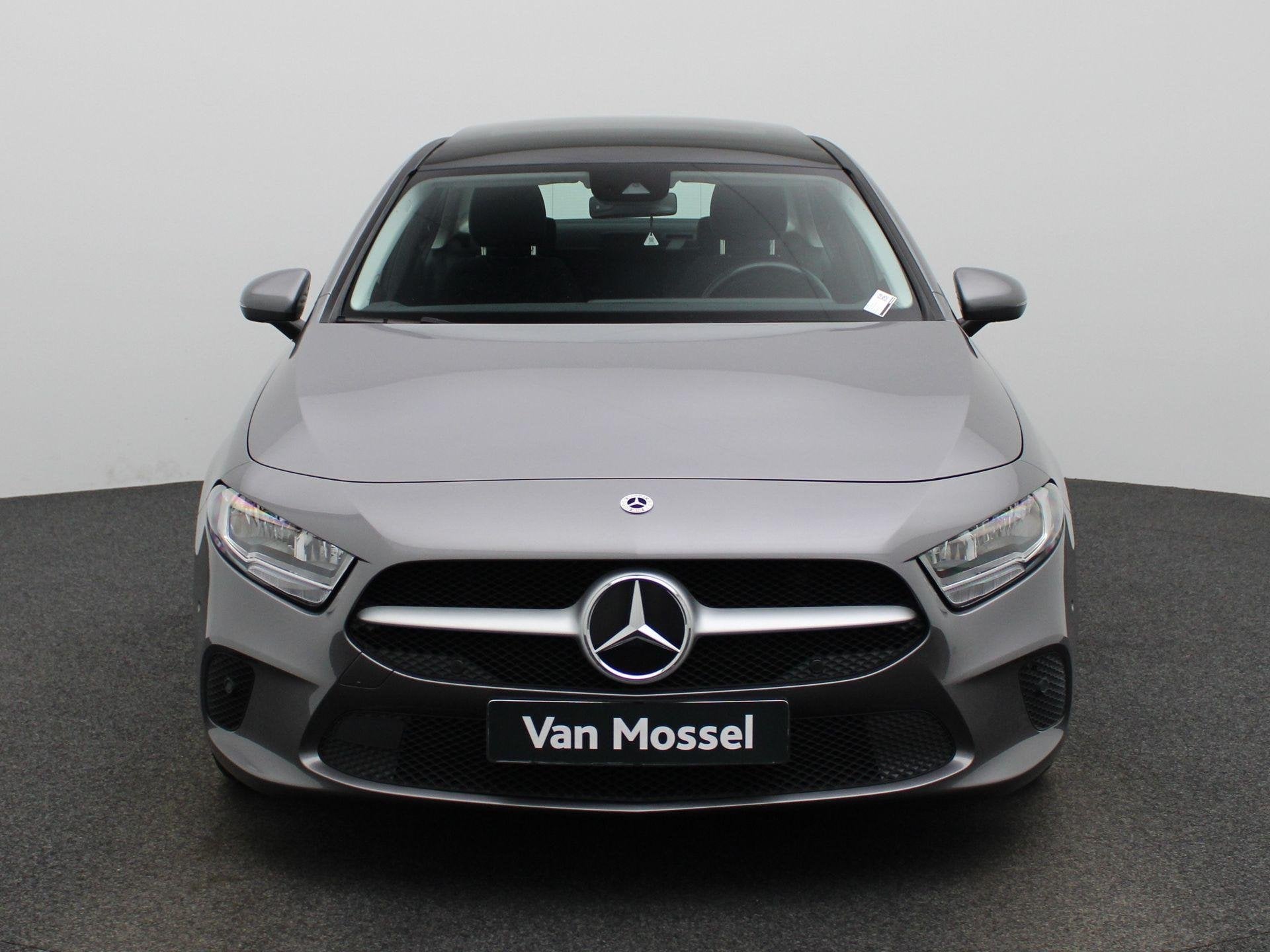 Mercedes-Benz A-Klasse Limousine A 200 d (automatique), Autos, Electronic Stability Program (ESP), Entreprise, Noir, 1600 kg