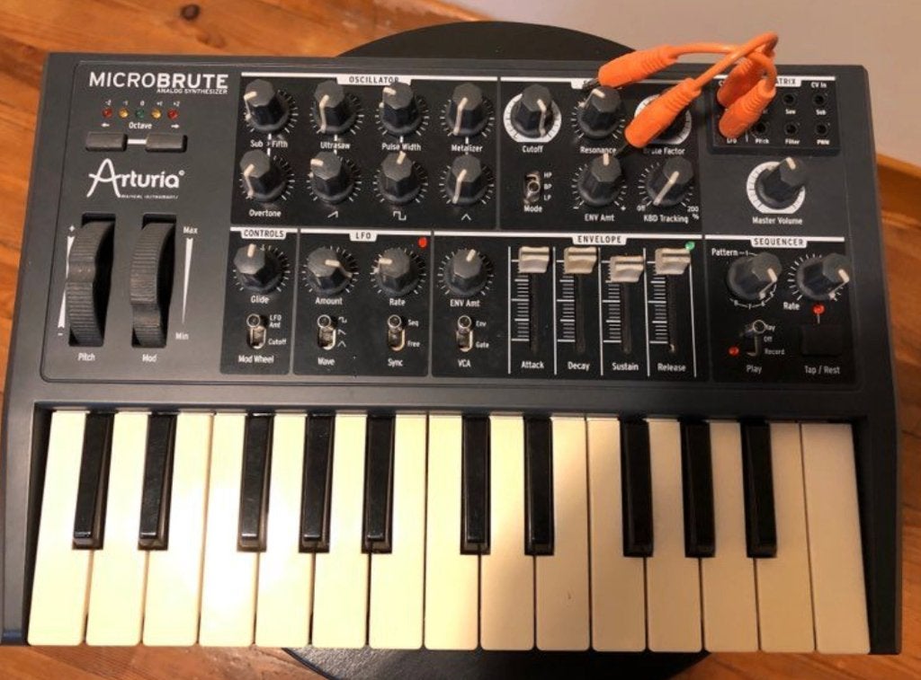 Arturia Microbrute, Musique & Instruments, Autres marques, Enlèvement ou Envoi, Utilisé, 49 touches