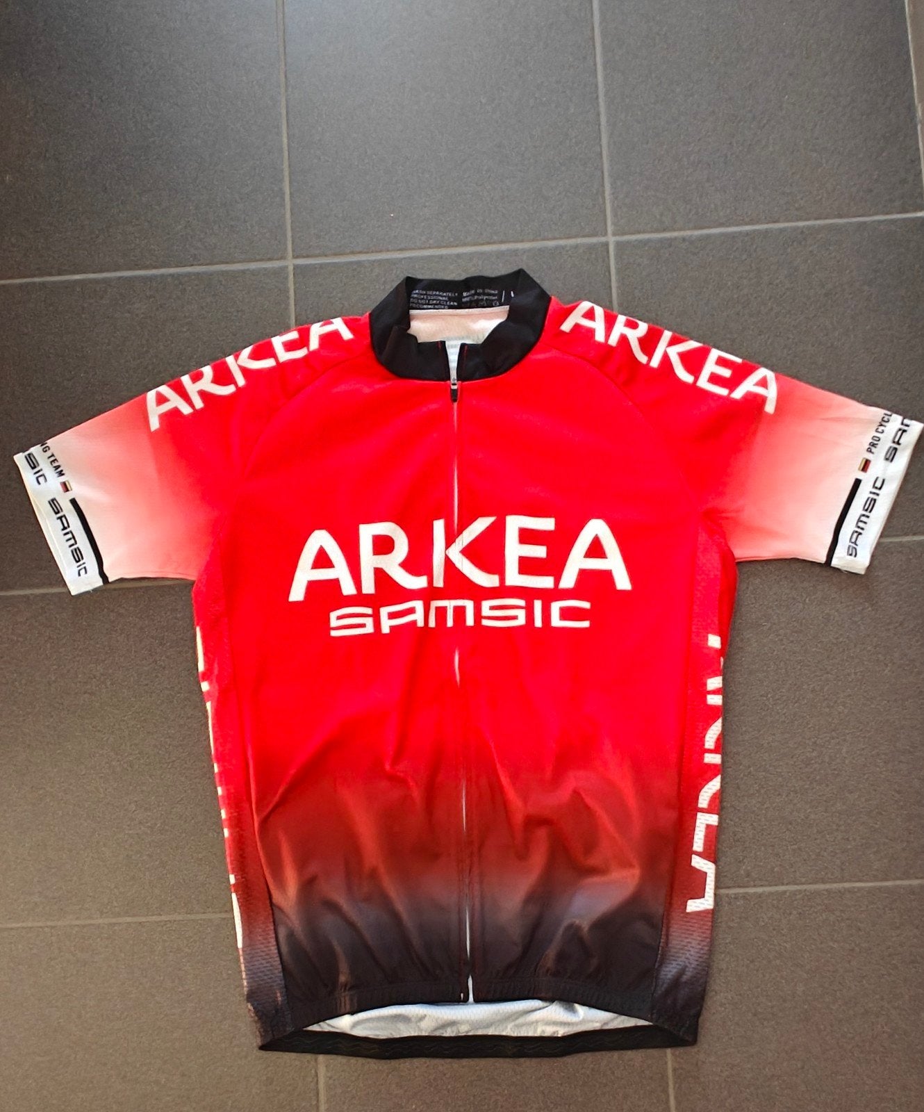 Wielershirts maat large € 5, Fietsen en Brommers, Fietsaccessoires | Fietskleding, Ophalen of Verzenden